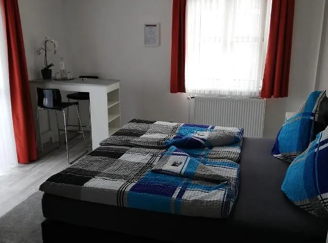 Schillereck 여관 로르슈